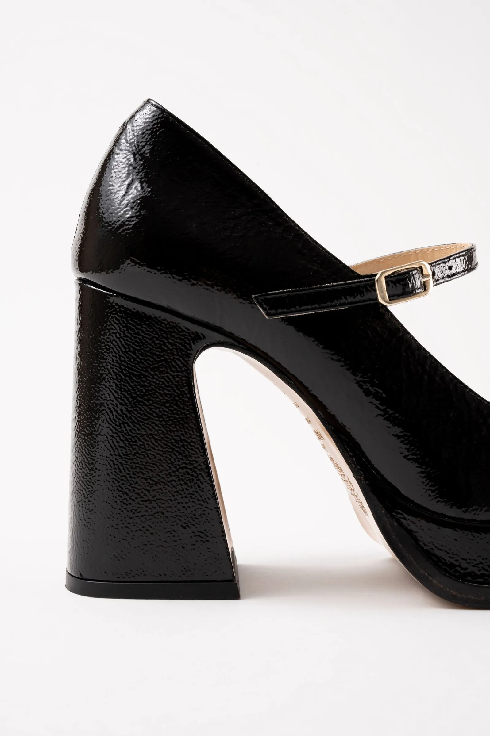 CASILDA - Black Patent Leather Mary Jane Pumps