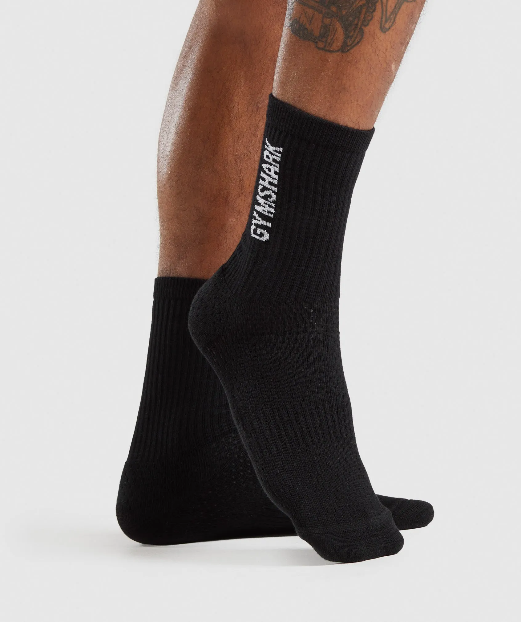 Gymshark Premium Logo Crew Socks (1pk) - Black/White