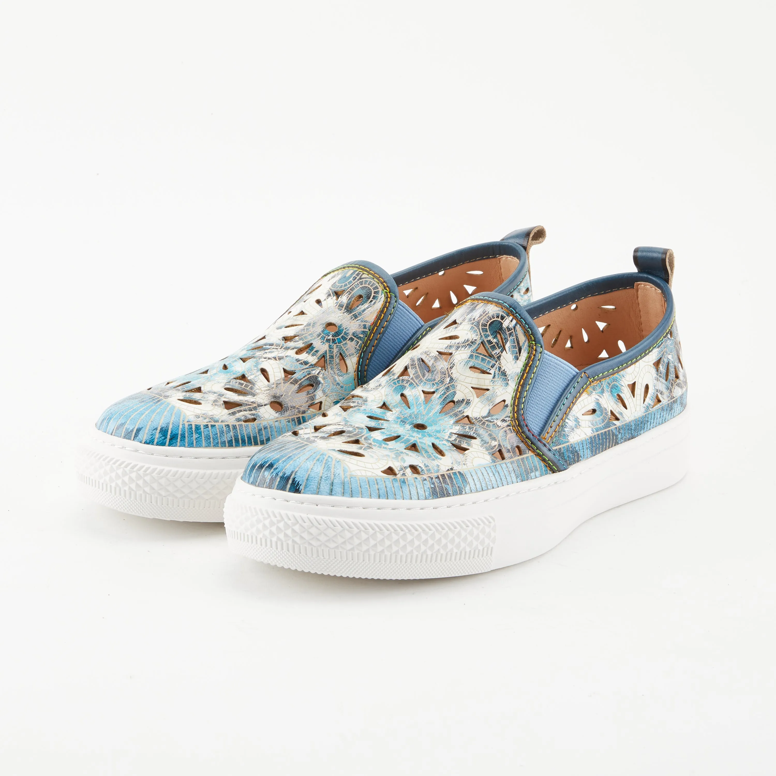 L'ARTISTE DENOFEDEN SLIP-ON SHOE