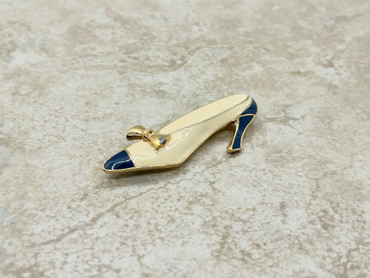 Trifari Cream and Dark Blue Spectator Shoe Brooch