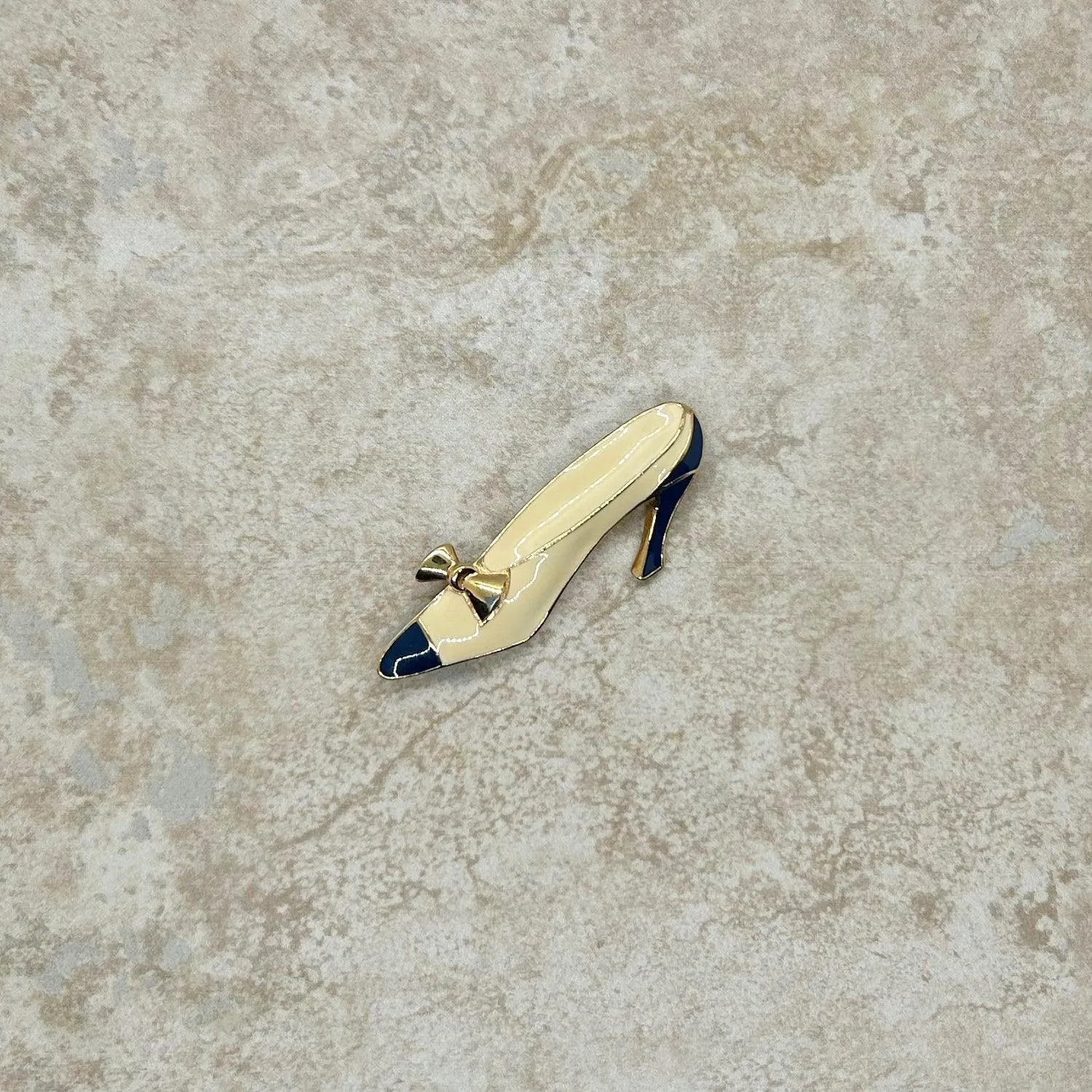 Trifari Cream and Dark Blue Spectator Shoe Brooch