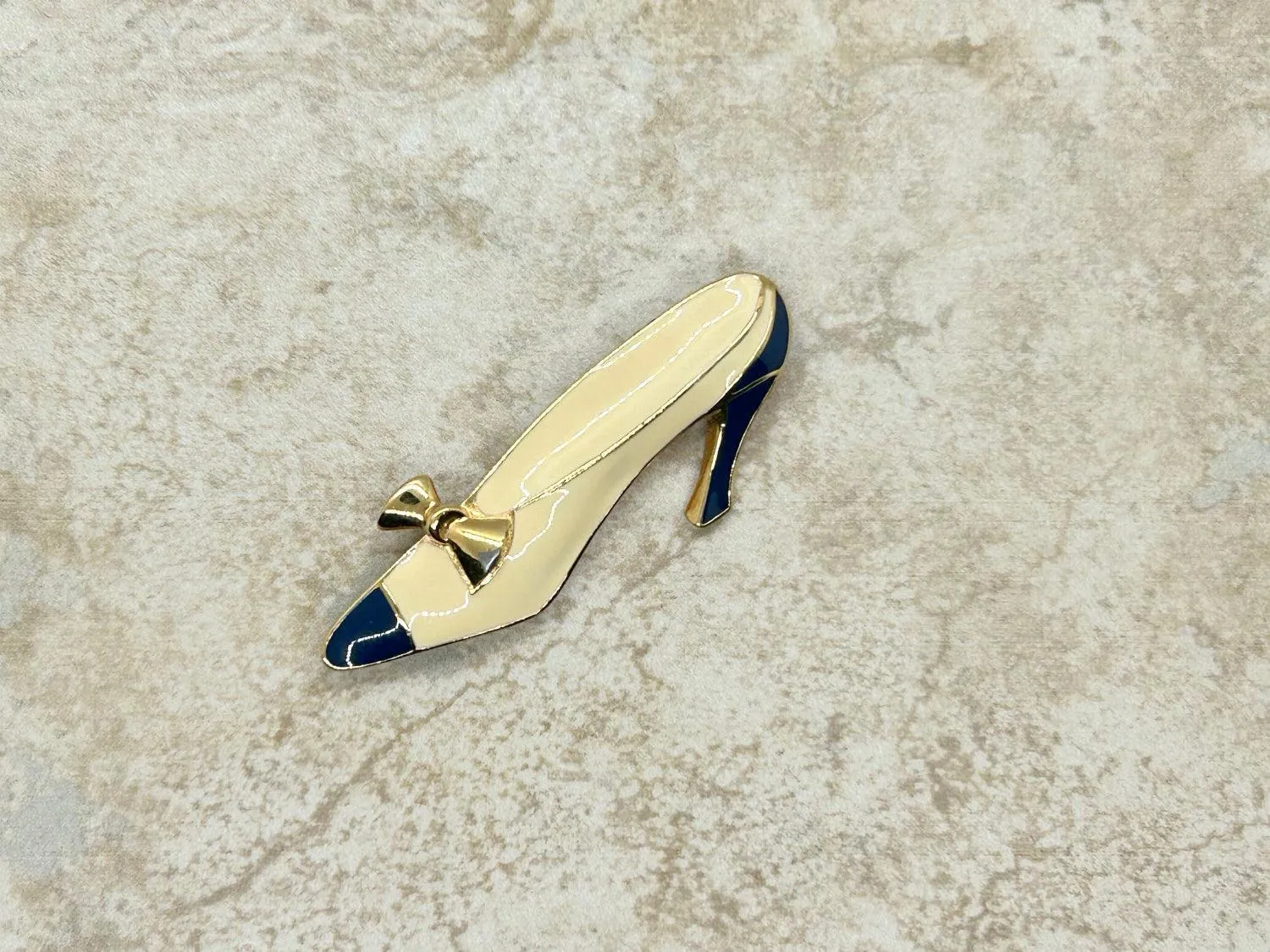 Trifari Cream and Dark Blue Spectator Shoe Brooch