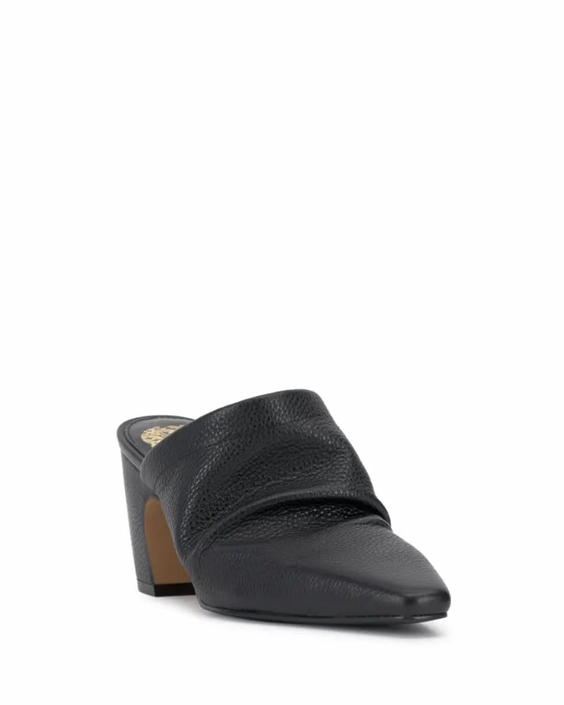 Vince Camuto CARLIE BLACK/SOFT GRAIN NAPPA